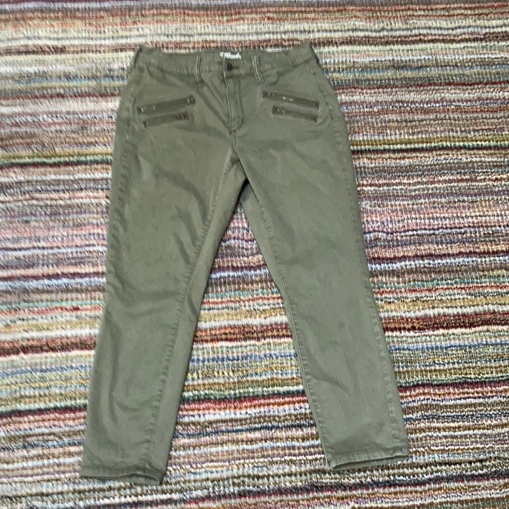 Universal Thread High Rise Skinny Crop Jeans 8/29R
